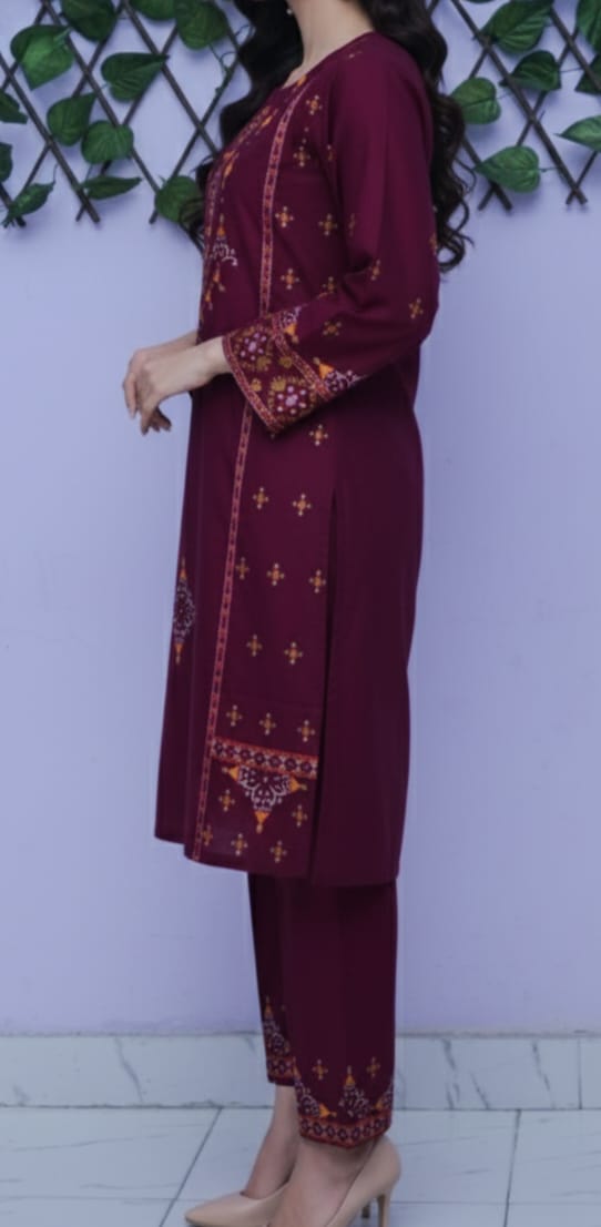 Elegant Maroon Embroidered Kurta Trouser Set for Women – Premium Lawn 2 Piece Stitched Suit | Casual & Festive Wear