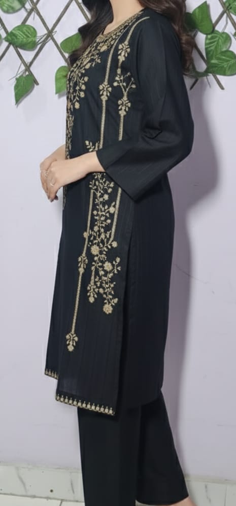 Luxury Black Embroidered Kurta Trouser Set for Women – Premium Lawn 2 Piece Stitched Suit | Festive & Party Wear