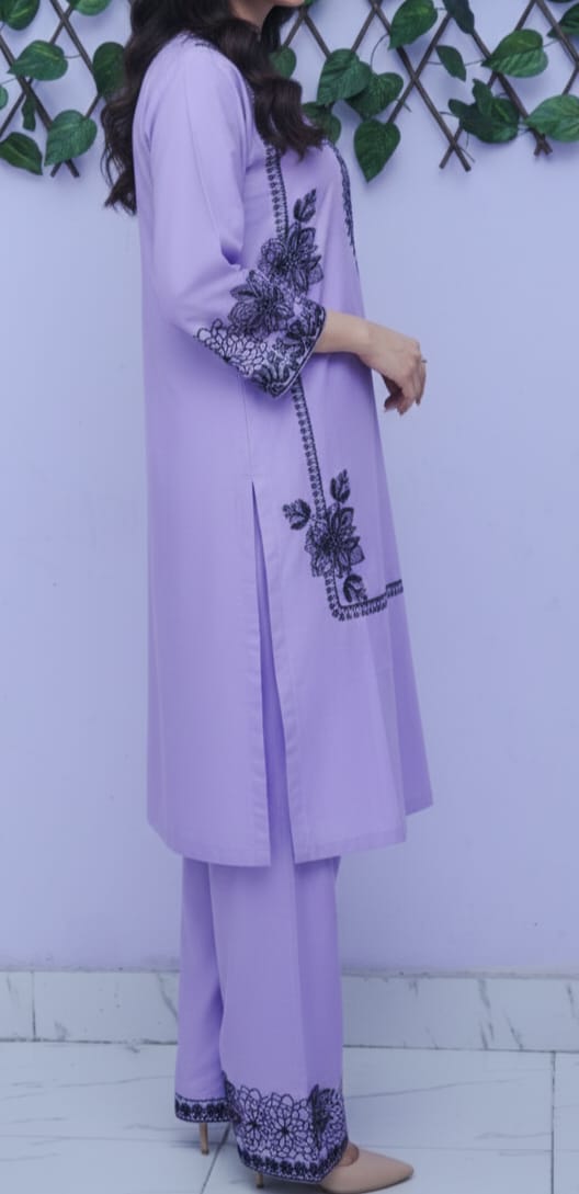 Elegant Lavender Embroidered Kurta Trouser Set for Women – Premium Lawn 2 Piece Stitched Suit | Casual & Festive Wear